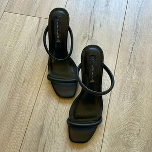 Steven Pumps
